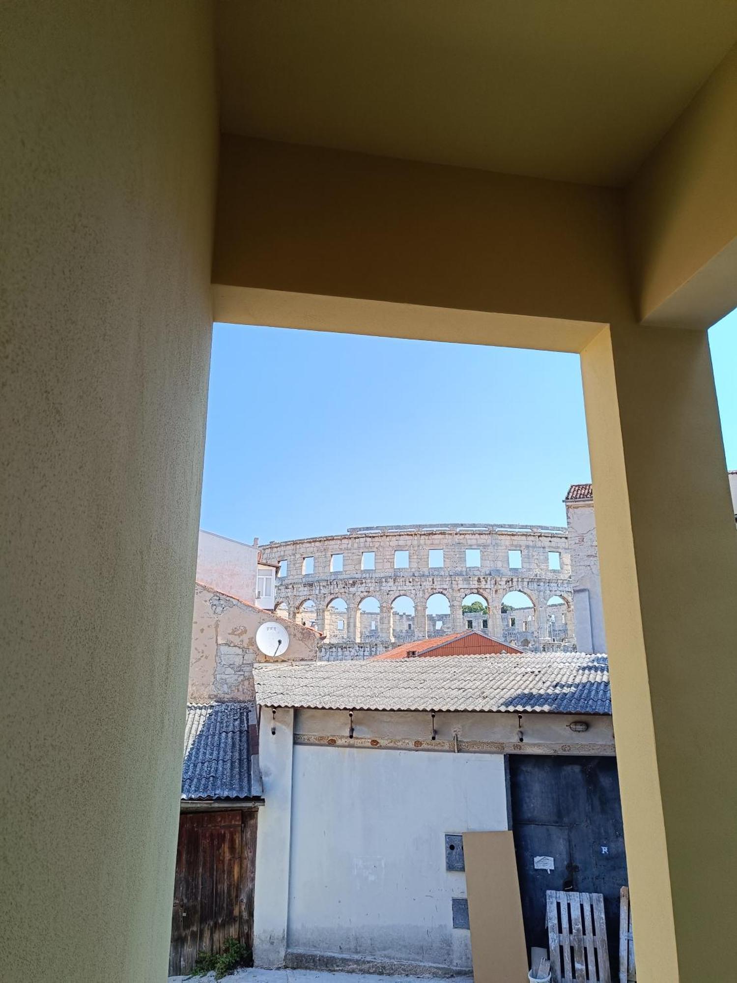 D&A Amphitheatre Premium Apartments With Free Parking Pula Eksteriør billede