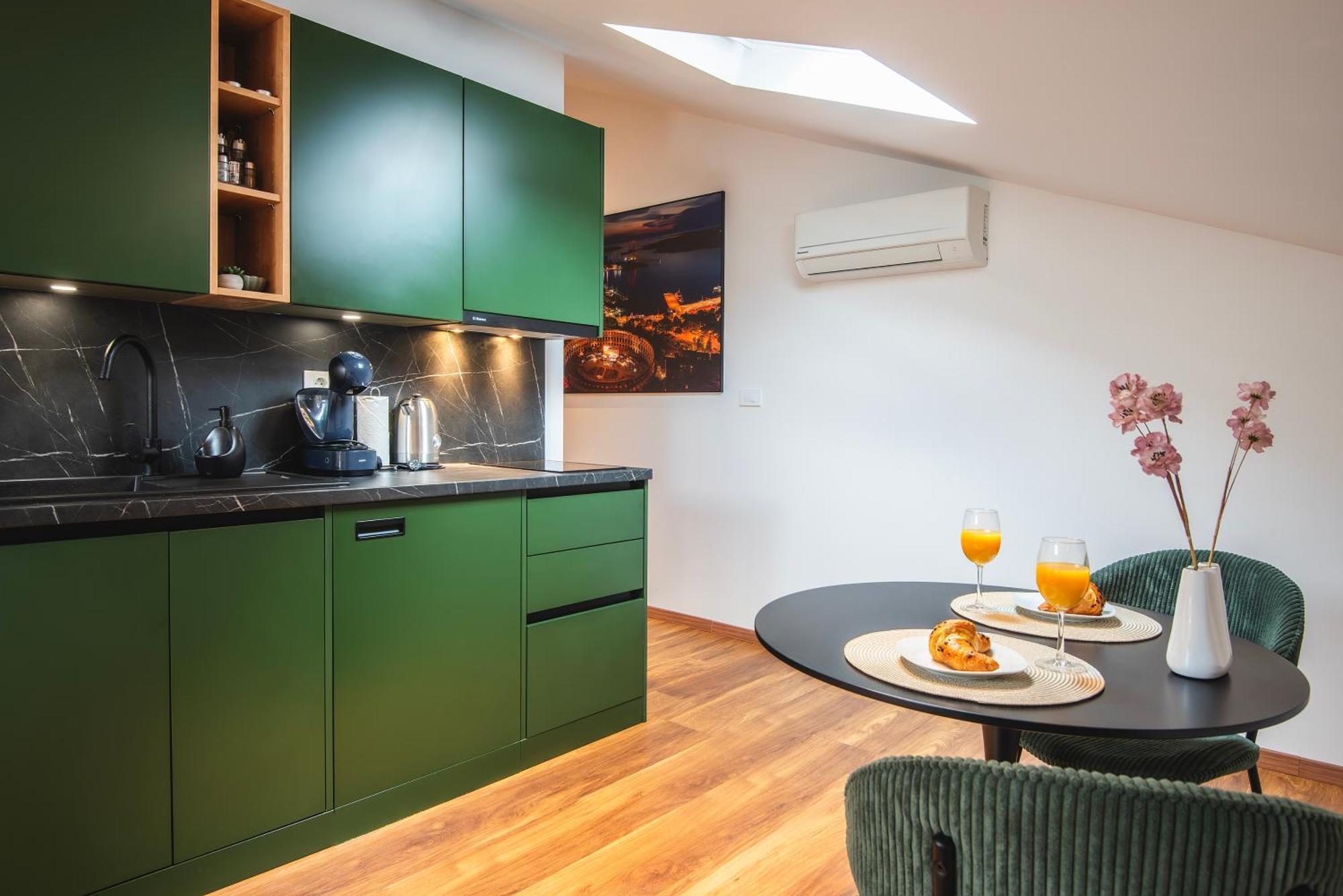 D&A Amphitheatre Premium Apartments With Free Parking Pula Eksteriør billede