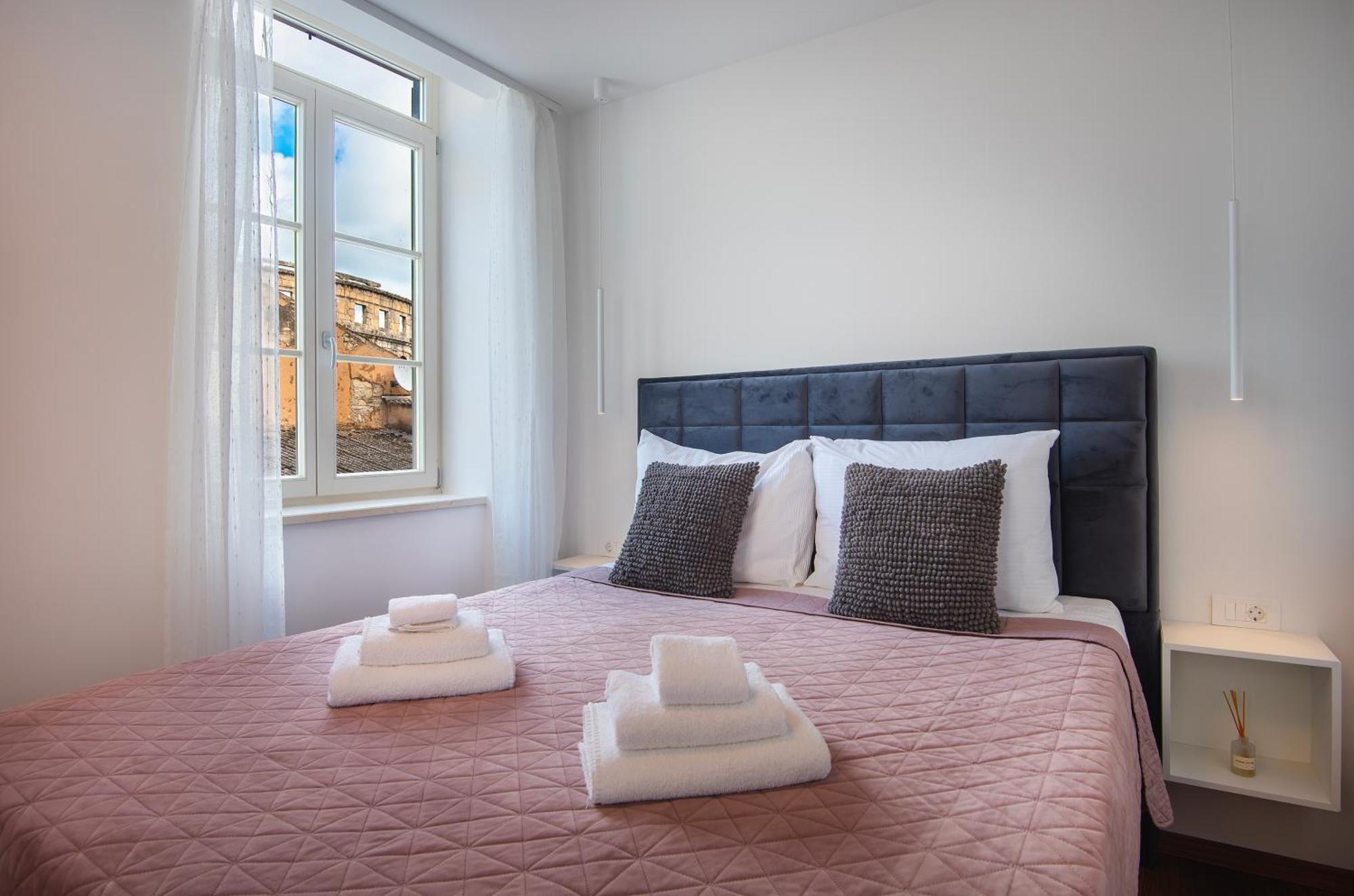 D&A Amphitheatre Premium Apartments With Free Parking Pula Eksteriør billede